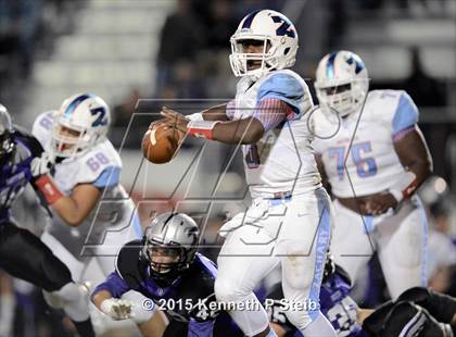 Thumbnail 1 in Dutchtown vs. Zachary (LHSAA Class 5A 2nd Round) photogallery.