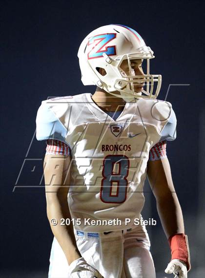 Thumbnail 2 in Dutchtown vs. Zachary (LHSAA Class 5A 2nd Round) photogallery.