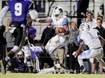 Thumbnail 3 in Dutchtown vs. Zachary (LHSAA Class 5A 2nd Round) photogallery.