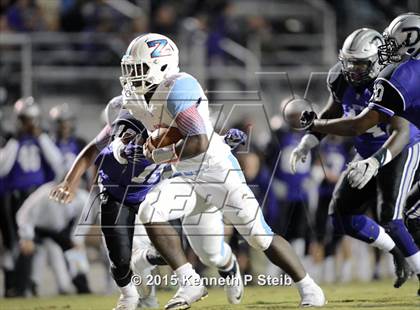 Thumbnail 2 in Dutchtown vs. Zachary (LHSAA Class 5A 2nd Round) photogallery.