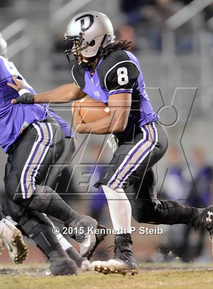Thumbnail 3 in Dutchtown vs. Zachary (LHSAA Class 5A 2nd Round) photogallery.