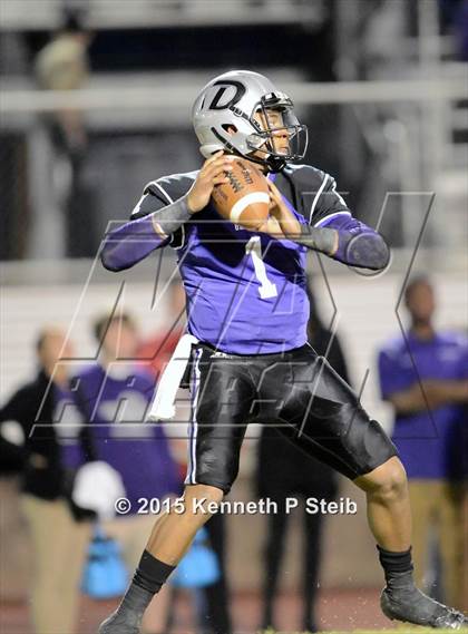 Thumbnail 2 in Dutchtown vs. Zachary (LHSAA Class 5A 2nd Round) photogallery.