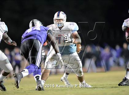 Thumbnail 3 in Dutchtown vs. Zachary (LHSAA Class 5A 2nd Round) photogallery.