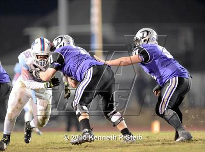 Thumbnail 2 in Dutchtown vs. Zachary (LHSAA Class 5A 2nd Round) photogallery.