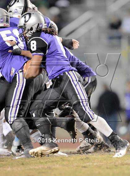 Thumbnail 2 in Dutchtown vs. Zachary (LHSAA Class 5A 2nd Round) photogallery.