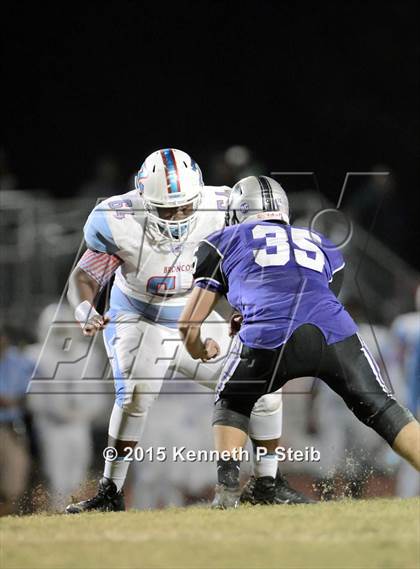 Thumbnail 3 in Dutchtown vs. Zachary (LHSAA Class 5A 2nd Round) photogallery.
