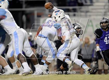 Thumbnail 2 in Dutchtown vs. Zachary (LHSAA Class 5A 2nd Round) photogallery.
