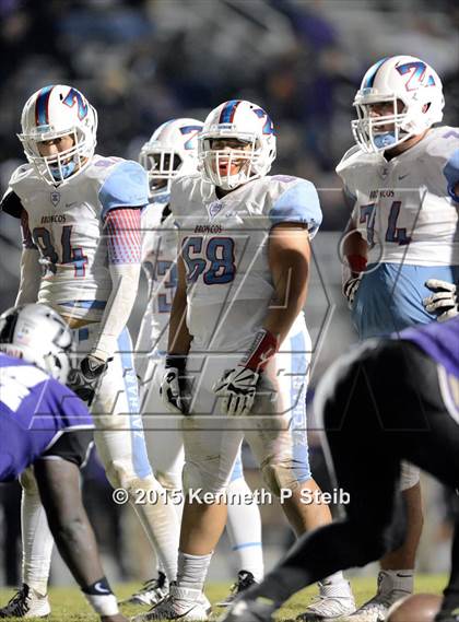 Thumbnail 2 in Dutchtown vs. Zachary (LHSAA Class 5A 2nd Round) photogallery.