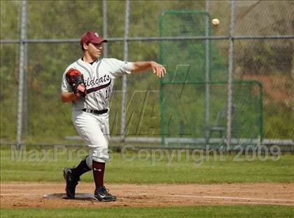 Thumbnail 2 in Masuk @ Bethel (SWC Quarterfinal) photogallery.