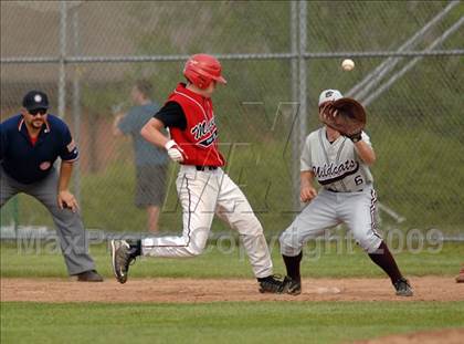 Thumbnail 3 in Masuk @ Bethel (SWC Quarterfinal) photogallery.