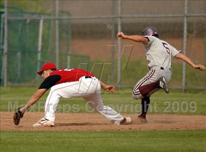 Thumbnail 1 in Masuk @ Bethel (SWC Quarterfinal) photogallery.