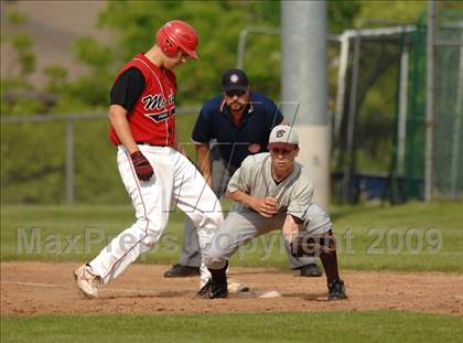 Thumbnail 2 in Masuk @ Bethel (SWC Quarterfinal) photogallery.