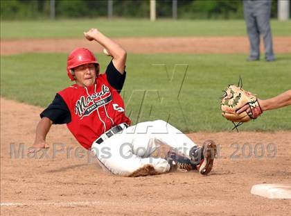 Thumbnail 1 in Masuk @ Bethel (SWC Quarterfinal) photogallery.