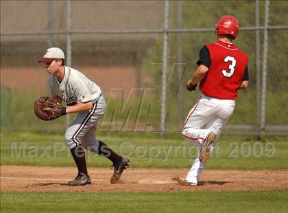Thumbnail 1 in Masuk @ Bethel (SWC Quarterfinal) photogallery.