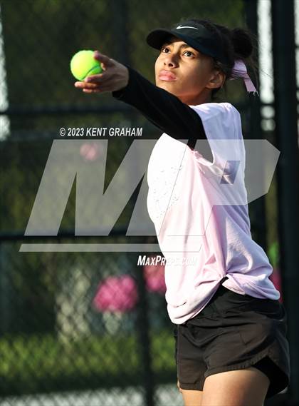 Thumbnail 3 in Westfield @ Noblesville photogallery.