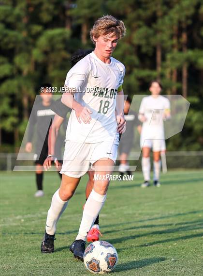 Thumbnail 3 in Enloe @ Southeast Raleigh photogallery.