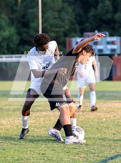 Thumbnail 3 in Enloe @ Southeast Raleigh photogallery.