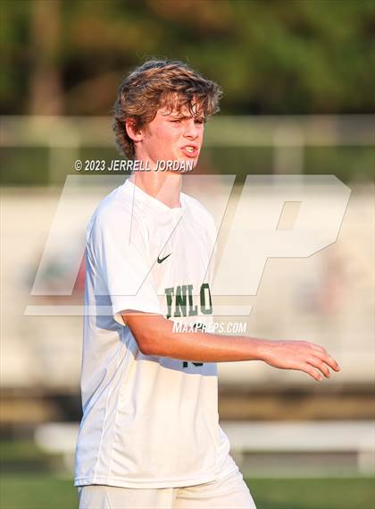 Thumbnail 2 in Enloe @ Southeast Raleigh photogallery.