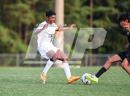 Thumbnail 1 in Enloe @ Southeast Raleigh photogallery.