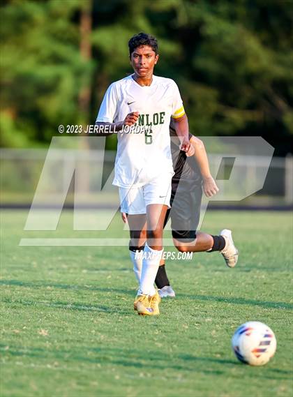 Thumbnail 1 in Enloe @ Southeast Raleigh photogallery.