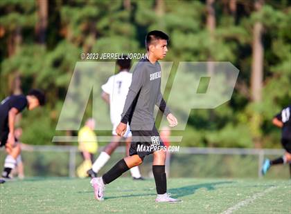 Thumbnail 1 in Enloe @ Southeast Raleigh photogallery.