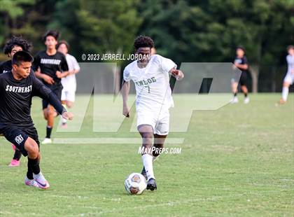 Thumbnail 1 in Enloe @ Southeast Raleigh photogallery.