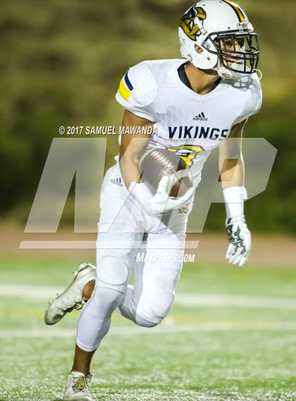 Thumbnail 2 in Sierra Canyon vs Campbell Hall photogallery.