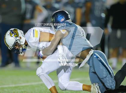 Thumbnail 3 in Sierra Canyon vs Campbell Hall photogallery.
