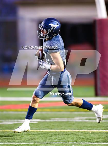 Thumbnail 2 in Sierra Canyon vs Campbell Hall photogallery.