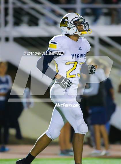 Thumbnail 3 in Sierra Canyon vs Campbell Hall photogallery.