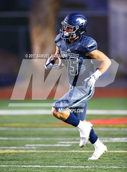 Thumbnail 3 in Sierra Canyon vs Campbell Hall photogallery.