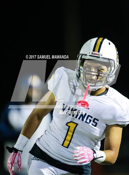 Thumbnail 3 in Sierra Canyon vs Campbell Hall photogallery.