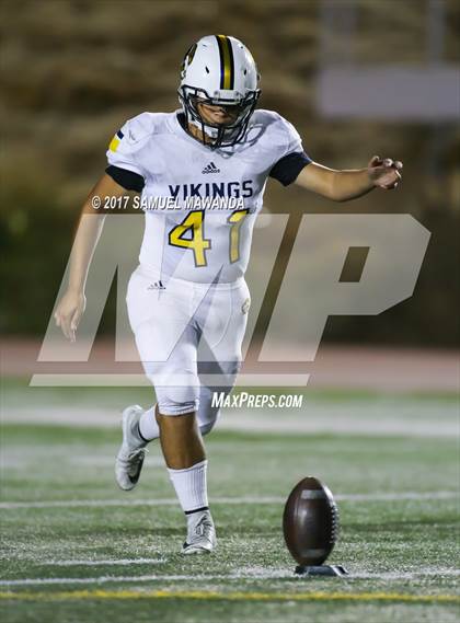 Thumbnail 3 in Sierra Canyon vs Campbell Hall photogallery.