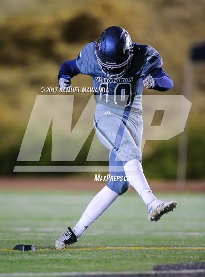 Thumbnail 1 in Sierra Canyon vs Campbell Hall photogallery.