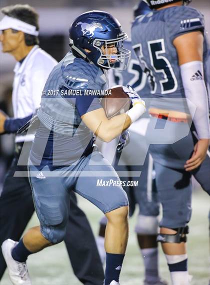 Thumbnail 1 in Sierra Canyon vs Campbell Hall photogallery.
