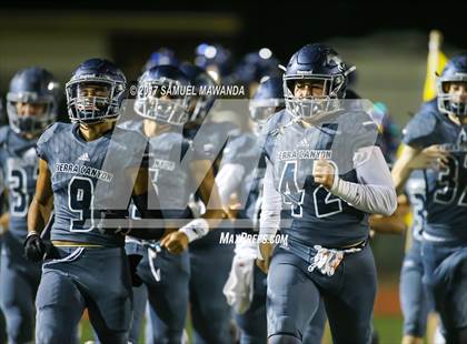 Thumbnail 3 in Sierra Canyon vs Campbell Hall photogallery.