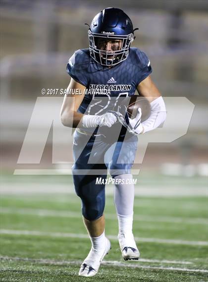 Thumbnail 2 in Sierra Canyon vs Campbell Hall photogallery.