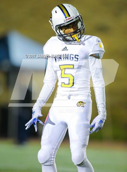 Thumbnail 2 in Sierra Canyon vs Campbell Hall photogallery.