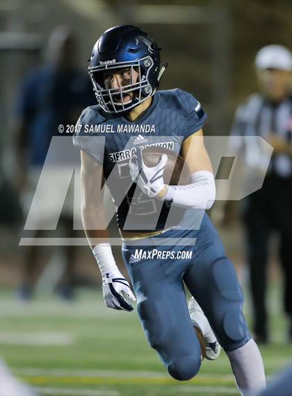 Thumbnail 3 in Sierra Canyon vs Campbell Hall photogallery.