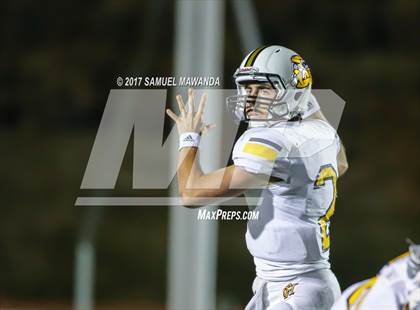 Thumbnail 2 in Sierra Canyon vs Campbell Hall photogallery.