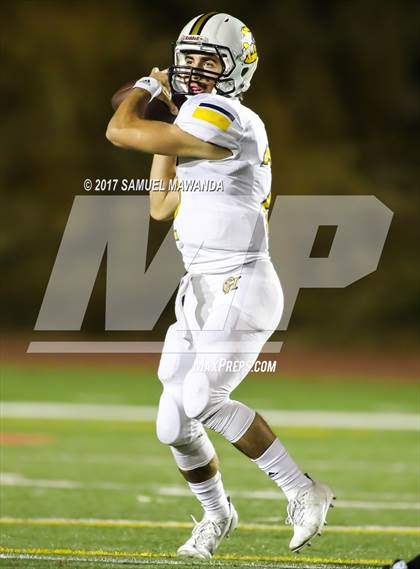 Thumbnail 2 in Sierra Canyon vs Campbell Hall photogallery.