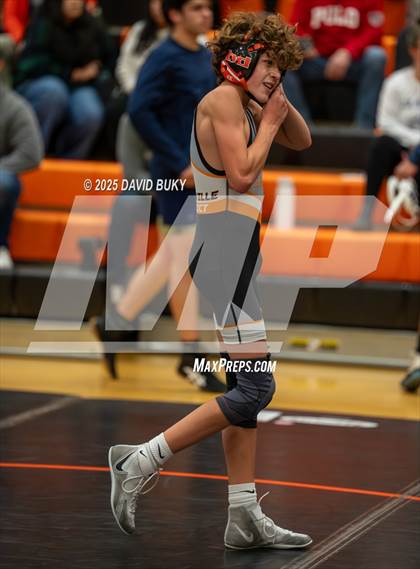 Thumbnail 1 in JV: Brentsville District Invitational photogallery.