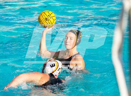 Thumbnail 2 in Foothill vs Woodrow Wilson (Bill Barnett Holiday Cup) photogallery.