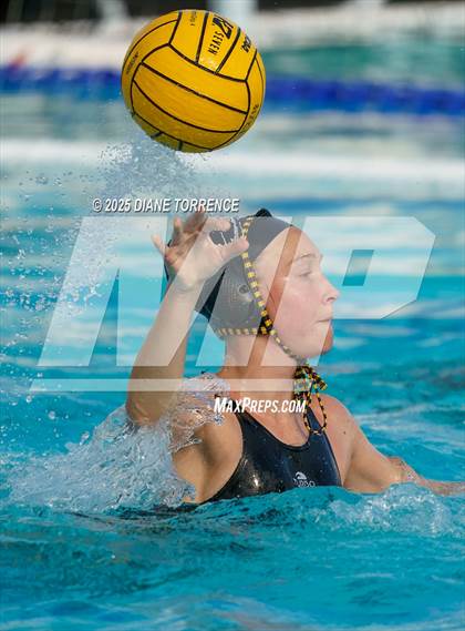 Thumbnail 3 in Foothill vs Woodrow Wilson (Bill Barnett Holiday Cup) photogallery.