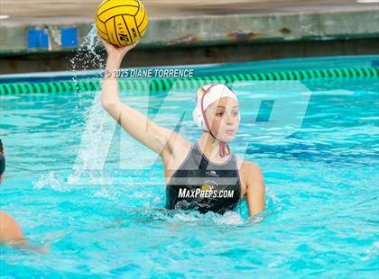 Thumbnail 2 in Foothill vs Woodrow Wilson (Bill Barnett Holiday Cup) photogallery.