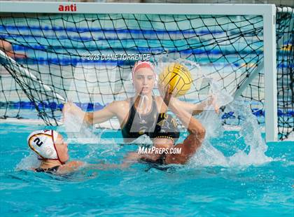 Thumbnail 3 in Foothill vs Woodrow Wilson (Bill Barnett Holiday Cup) photogallery.