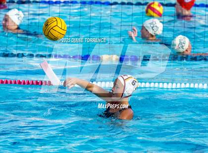 Thumbnail 3 in Foothill vs Woodrow Wilson (Bill Barnett Holiday Cup) photogallery.