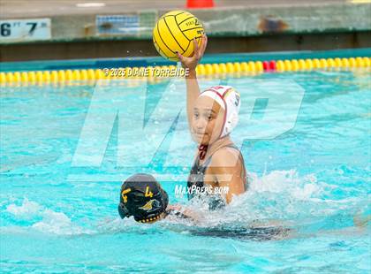 Thumbnail 3 in Foothill vs Woodrow Wilson (Bill Barnett Holiday Cup) photogallery.