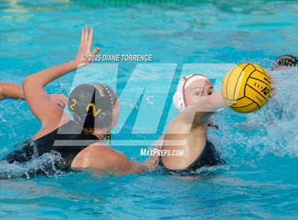 Thumbnail 3 in Foothill vs Woodrow Wilson (Bill Barnett Holiday Cup) photogallery.