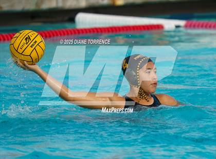 Thumbnail 1 in Foothill vs Woodrow Wilson (Bill Barnett Holiday Cup) photogallery.